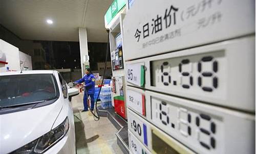 三桥加油站今天油价多少_中国石油三桥加油站电话